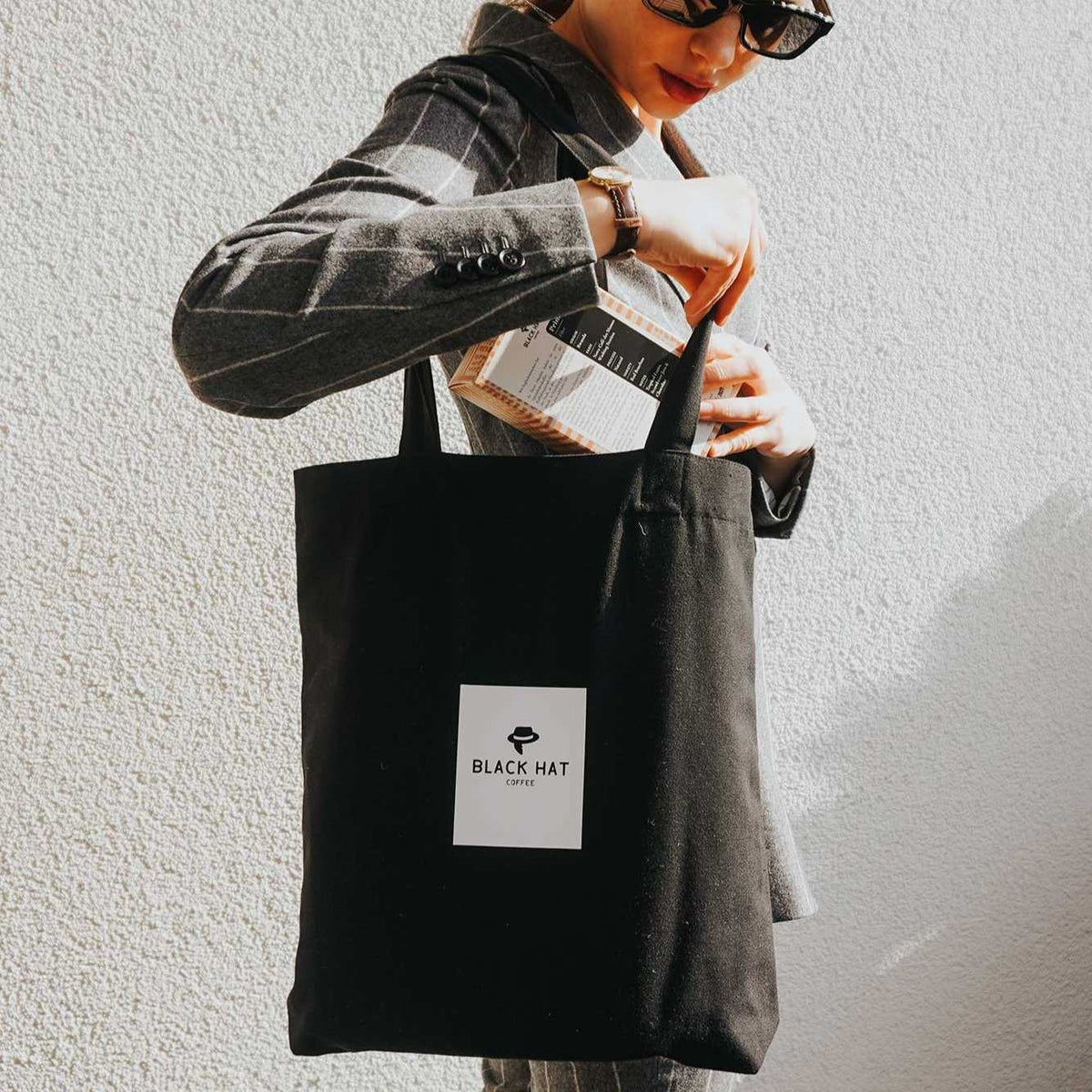 Shopper aus robuster Canvas-Qualität - Black Hat Coffee GmbH